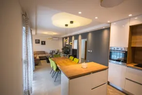 LUXURY Apartment IMOTA,with private pool,Free Parking,Car EVcharger - Image 3