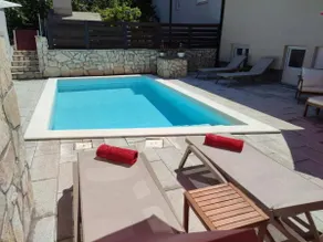 LUXURY Apartment IMOTA,with private pool,Free Parking,Car EVcharger - Image 4