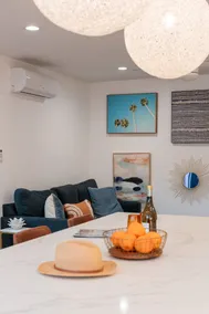 Champagne Taste, Stylish 1BR in Prime Location - Image 2