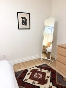Modern Greektown Getaway | 2-BR + Parking - Image 5