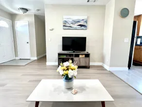 Sunset House - Image 2