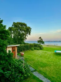 Beachfront, 5 Bedrooms, garden sauna, B&O - Image 4