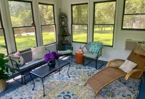 The Betty | Peaceful Athens Retreat Near UGA - Image 5
