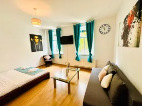 Art district apartment on the canal - Image 2
