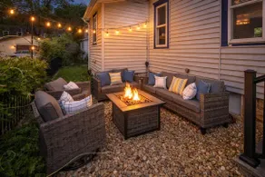 4 mins to Notre Dame | Game Room, Fire Pit, Grill - Image 5