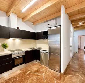 Flaugier Apartments (B2) - Image 5