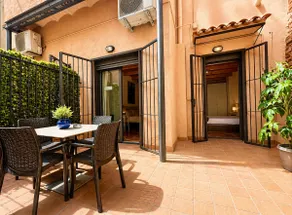 Flaugier Apartments (B2) - Image 2