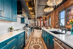 The Songbird-LUXE Penthouse - Image 3