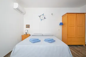 Penthouse with sea view in Lu Bagnu - Image 4