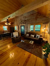 Cedar Gap Hideaway in Indiana - Image 4