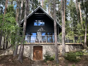 Yelena lakeside forest retreat - Image 2