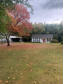 Cozy Country Stay - Image 2