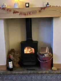 Cosy Seaside Cottage - Image 5
