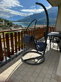 Lake view apartment - Image 2