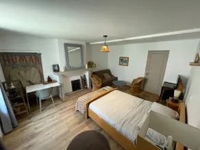 House/garden in the heart of the village - Image 4