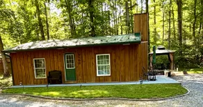 Tiny House in the Trees - Image 2