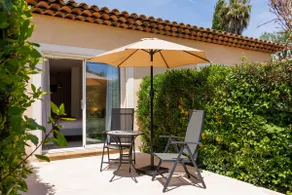 Villa Sole Suite 1 - Pool, AC & Parking - Image 3