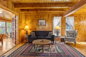 Spacious Bay House on Jasper Lake - Image 2
