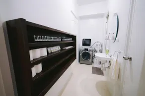 2-Bedroom Condo Near Airport (5-9 guest) - Image 5