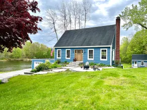 Waterfront Property on 30 Acres - Image 3