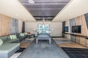 Cozy Addison Gem Well Located with Full Amenities - Image 5