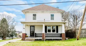 Fabulous home w/ Hot tub - Image 2