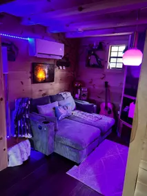 Cabin In The Woodzzz - Image 2