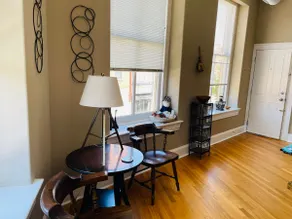 Beautiful 2-Bedroom Loft in Historic Cambridge - Image 4