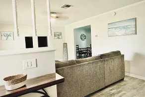 Family Vacation house with Pool - Image 2