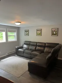 2 bedroom apt- Beautiful views of Saratoga Lake - Image 2