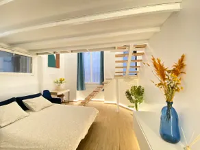 Spacious 48m² Loft–Arc Triomphe & Champs-Élysées - Image 3