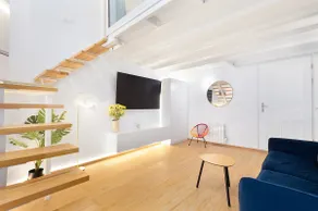 Spacious 48m² Loft–Arc Triomphe & Champs-Élysées - Image 5