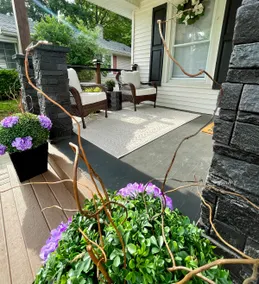 Timeless Charming Modern Home! - Image 4