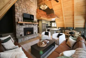 Texter Mountain Chalet - Image 5