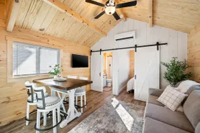 Creekside Haven Resort- Grill, Pet/Family Friendly - Image 5