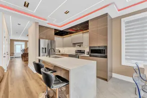 4BR Ultra-Modern Retreat – Fully Renovated & Chic! - Image 3
