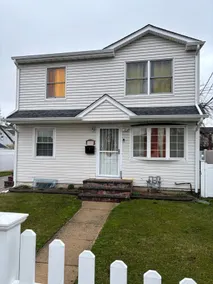 The Stone House (Pvt. Entry | Sleeps 4-by Hofstra) - Image 2
