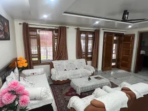 Home Away From home - Image 5