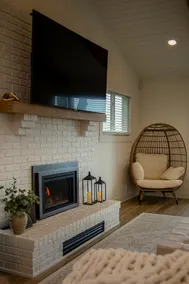 Lakefront Cabin w/ Private Beach, Hot Tub & Sauna - Image 3