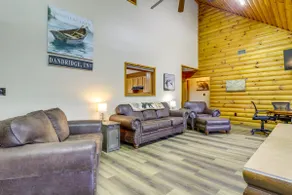 Boat Dock: Pet-Friendly Douglas Lake Getaway! - Image 5