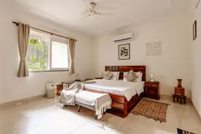 Garden Oasis | Luxe 4BHK | Walk to Select Saket - Image 5