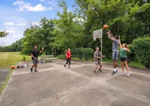 Cabin*Hot-Tub*Pickleball*Speakeasy* Bourbon Trail - Image 3