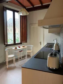 The window on Luca. - Image 2