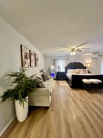 The place - Image 2