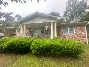 Entire home in quiet neighborhood! - Image 3