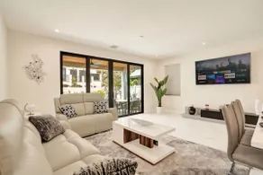 Luxury Las Olas 6200sqft - sleeps 28 & with 2 pools - Image 3