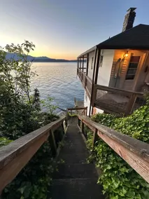 The Beach House at Sundance - Image 4
