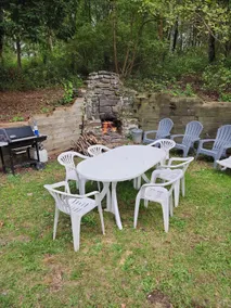 33 Acres - Image 3
