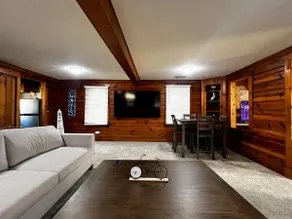 BillowBeach Craftsman- hot tub-lake views - Image 4