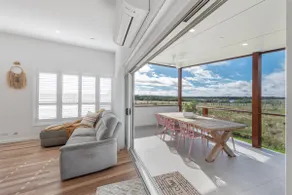 Lagoon house with a view! - Image 3